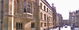 Cours d'Anglais et Examens de Cambridge pour un étudiant