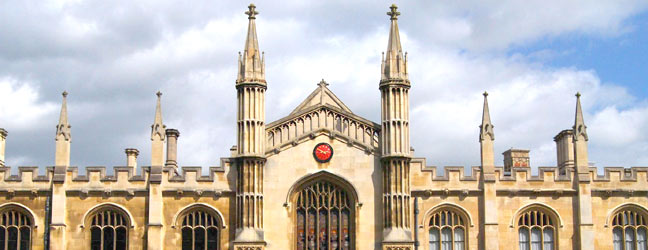 Camp linguistique d’été junior Bucksmore - Corpus Christi College - Université de Cambridge (Cambridge en Angleterre)