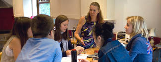 Voyages linguistiques en Angleterre pour un adolescent - Programme Junior mini groupe en immersion chez le professeur - Kent