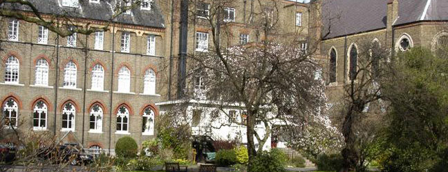 Camp linguistique d’été junior - Whitelands College Richmond (Londres en Angleterre)