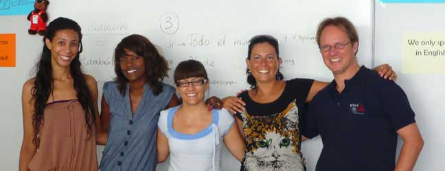 Instituto de Idiomas de Ibiza (III) pour étudiant (Ibiza en Espagne)