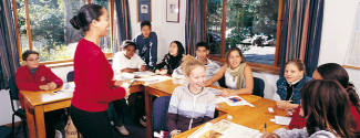 Cours intensif d'Anglais en mini groupe chez le professeur - Programme Junior mini groupe en immersion chez le professeur - Kent